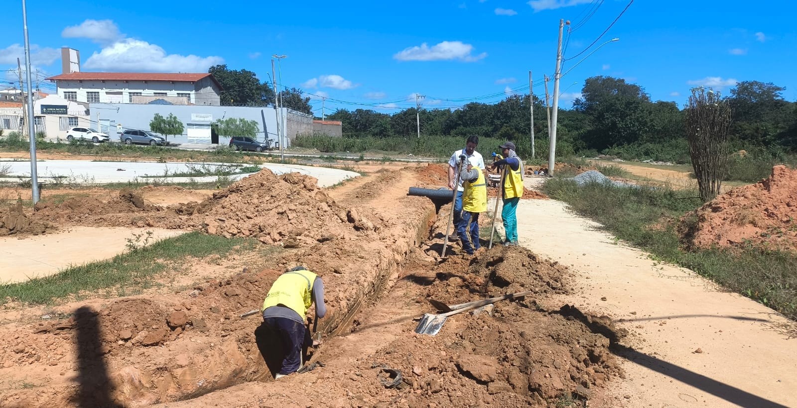 Prefeitura de Montes Claros não para de criar praças na cidade