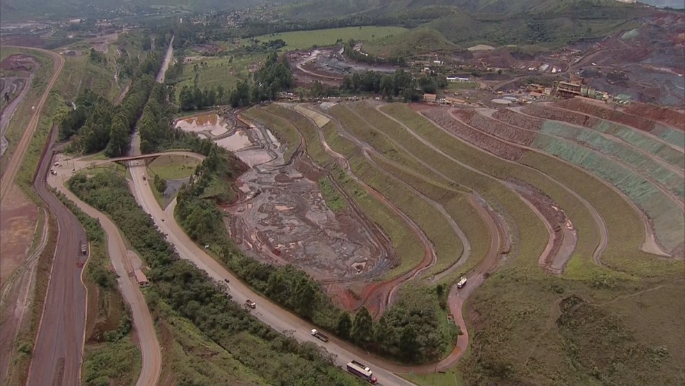 Congonhas e Jeceaba passam por simulado de emergência de barragens - Gerais  - Estado de Minas