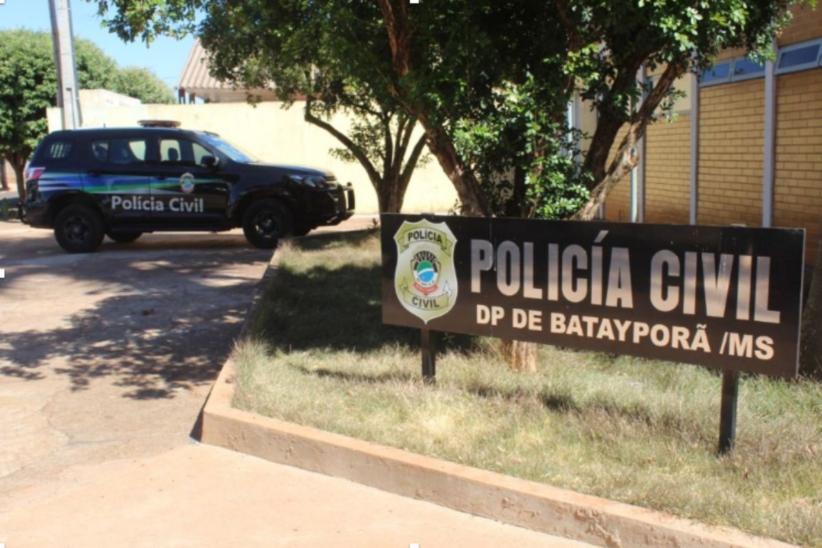 Mulher perde mais de R$ 30 mil após deixar celular para concerto e técnico aplicar golpe em MS