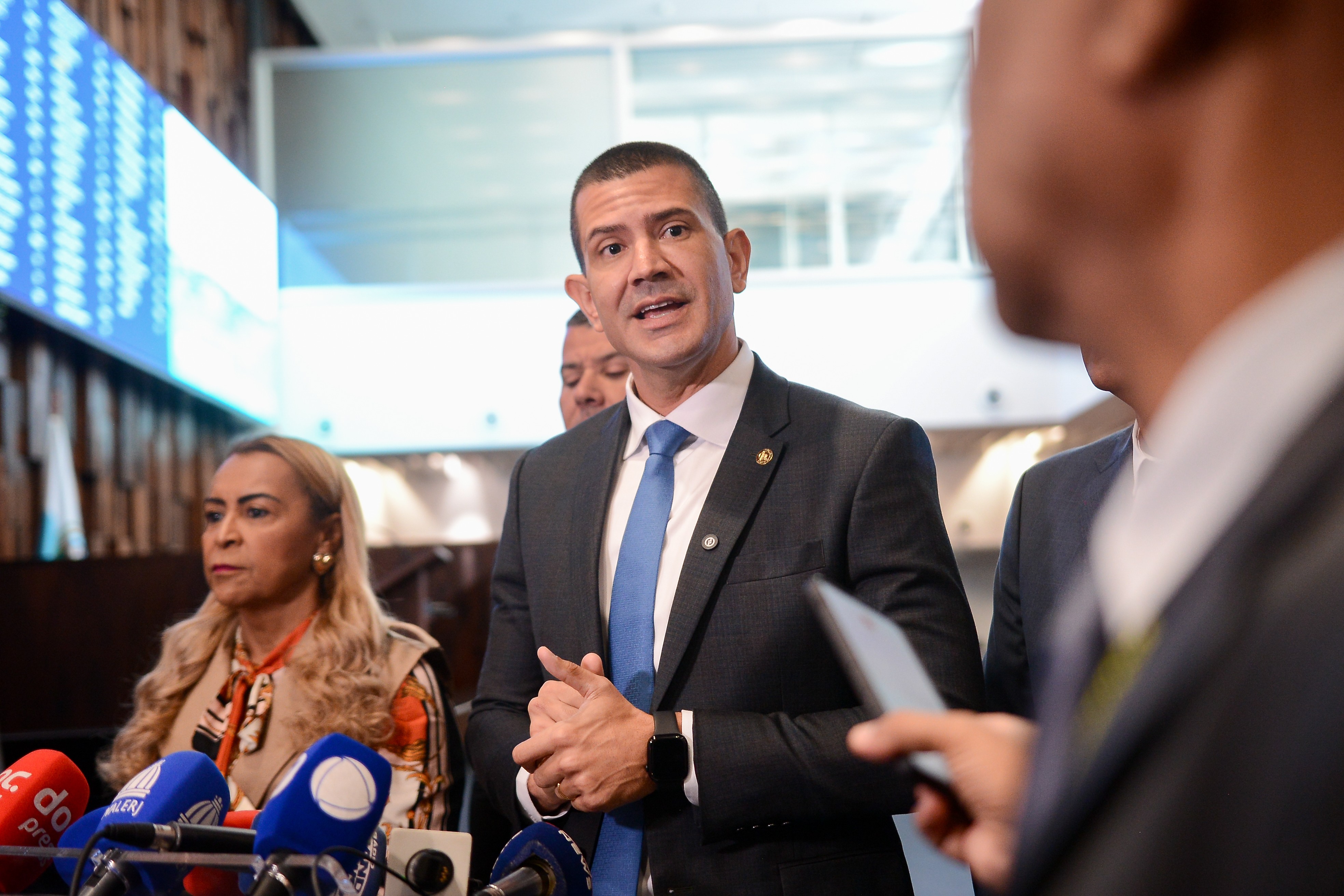 Douglas Ruas diz que Alerj 'errou' ao aprovar orçamentos e anuncia comissão contra déficit de R$ 237 bilhões: 'Nunca escolhi chefe'