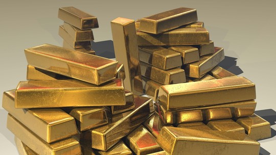 Físicos conseguem transformar chumbo em ouro em experimento com acelerador de partículas - Experimento foi feito no acelerador de partículas da Europa; núcleos de chumbo colidiram a quase a velocidade da luz.