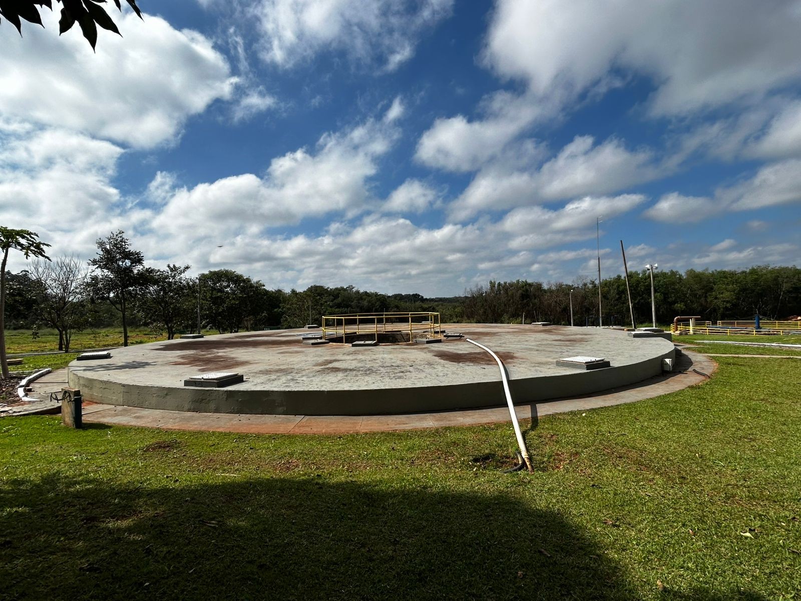 MS - Tratamento impede que piscinas de esgoto sejam despejadas em rios