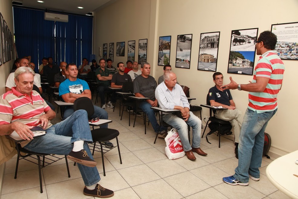 Santos, SP, abre inscrições em curso para motorista profissional; veja como se inscrever 