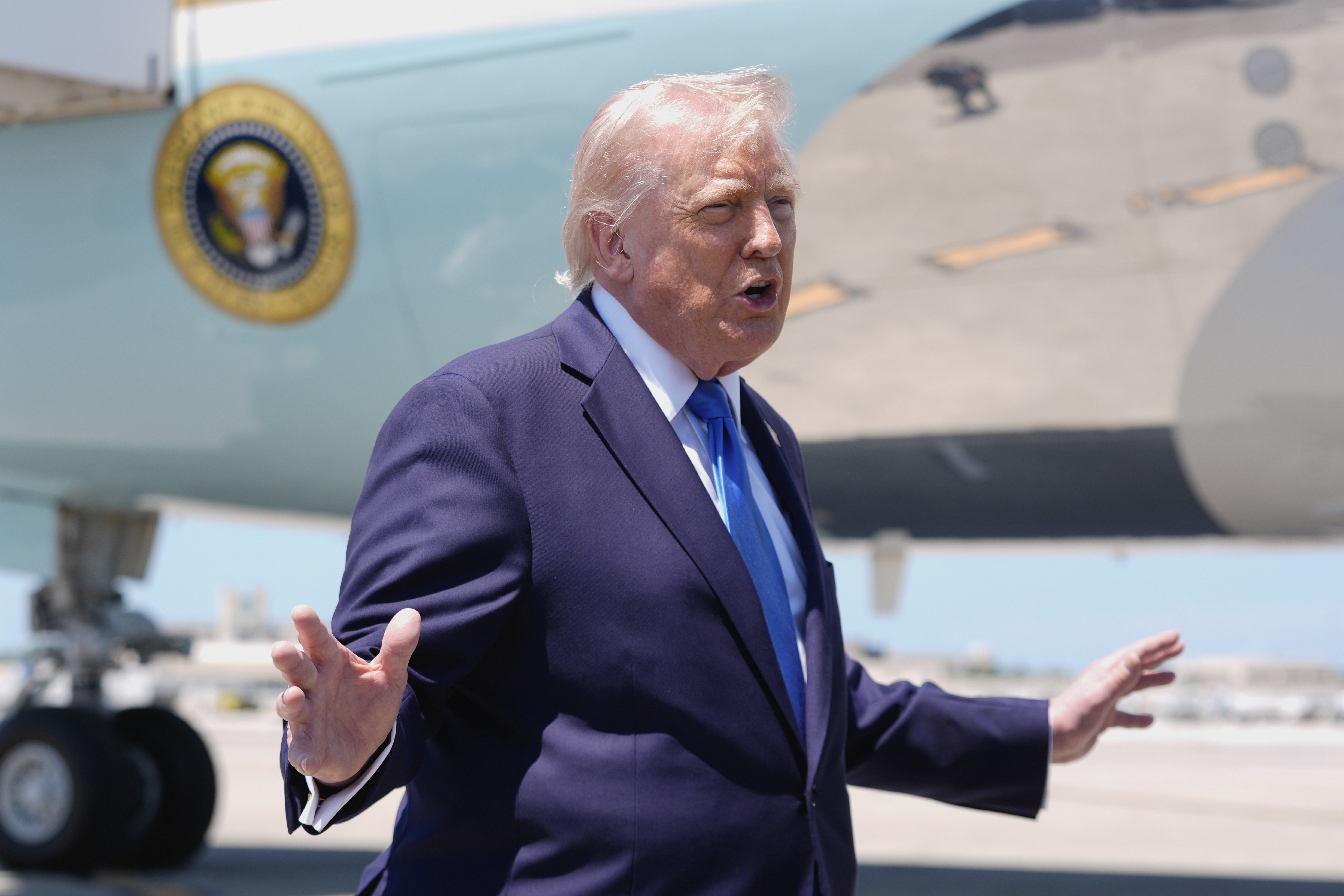 Trump está insatisfeito com proposta do Irã; países do Golfo discutem reação a ataques iranianos