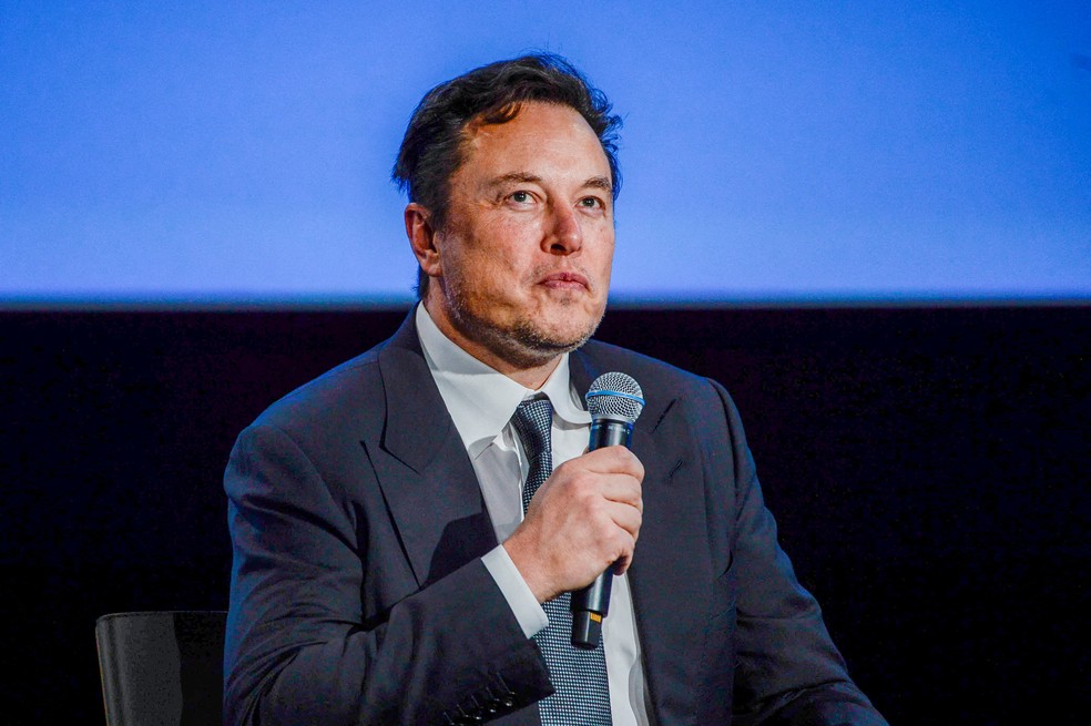 Elon Musk quer levar pessoas ao redor da Lua: o que se sabe sobre futuras viagens da SpaceX? — Foto: Reuters