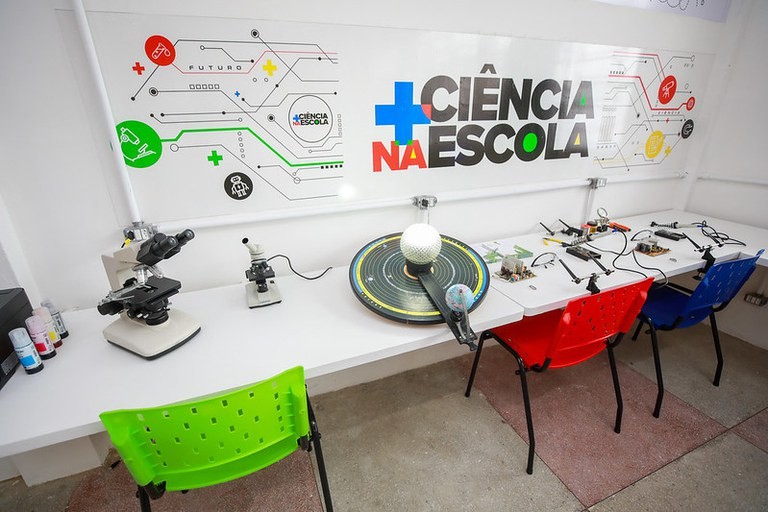 Escolas do Oeste do Pará participam de programa nacional de educação científica