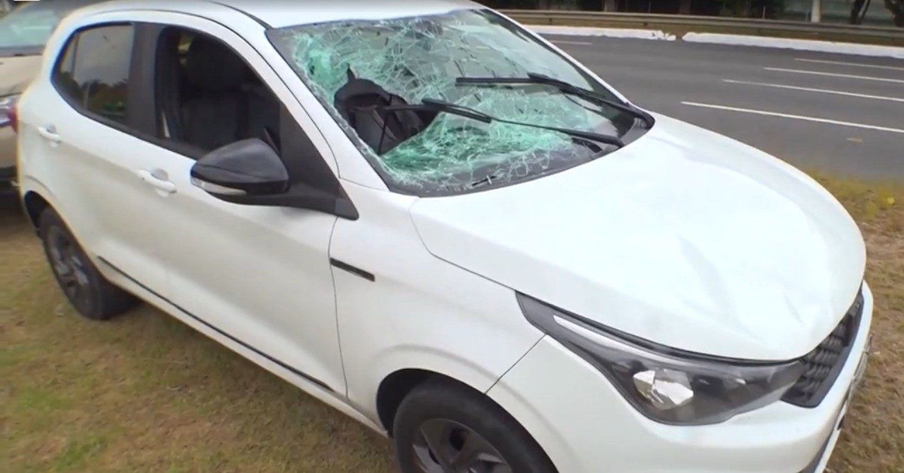 Gari é atropelado enquanto trabalhava em canteiro central na Avenida Paralela, em Salvador 