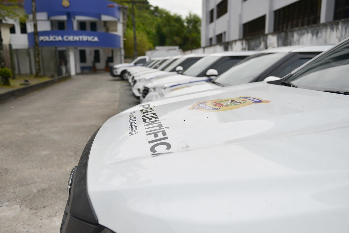 Corpo de mulher é encontrado esquartejado em córrego de cidade de 3 mil habitantes em SC