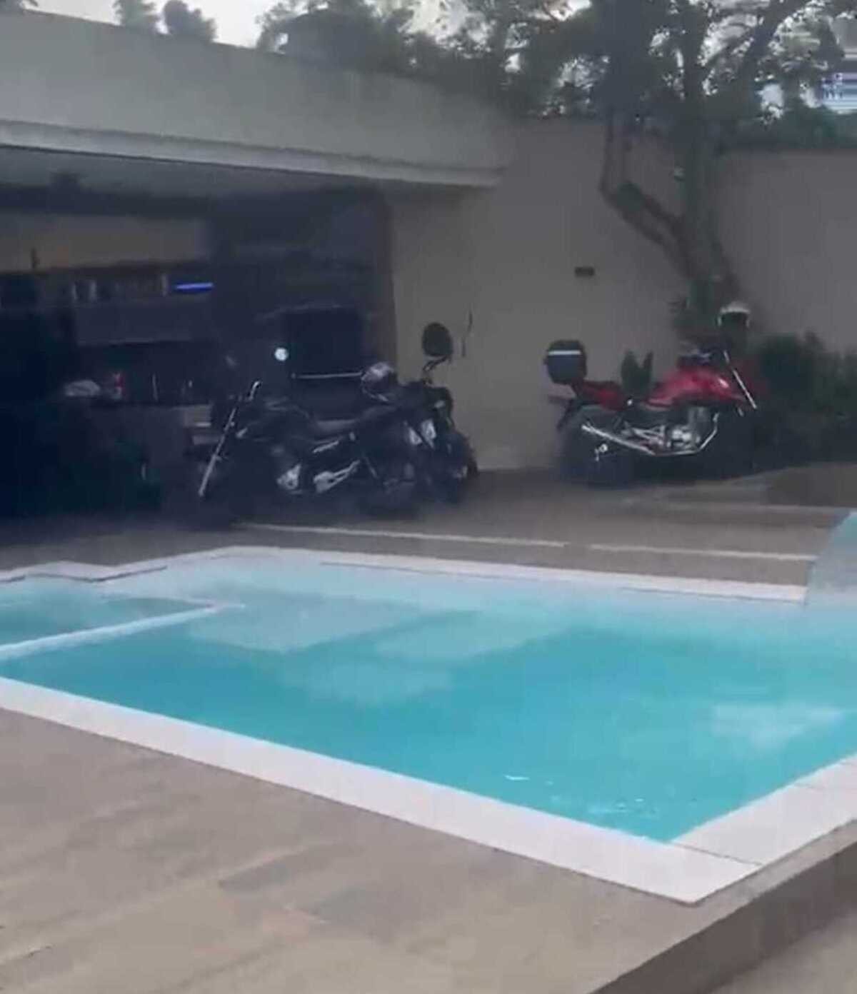 Polícia Civil descobre 'call center' do crime em Suzano