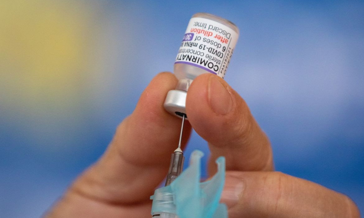 Prefeitura de BH amplia vacinação contra Covid-19; veja quem pode ser imunizado