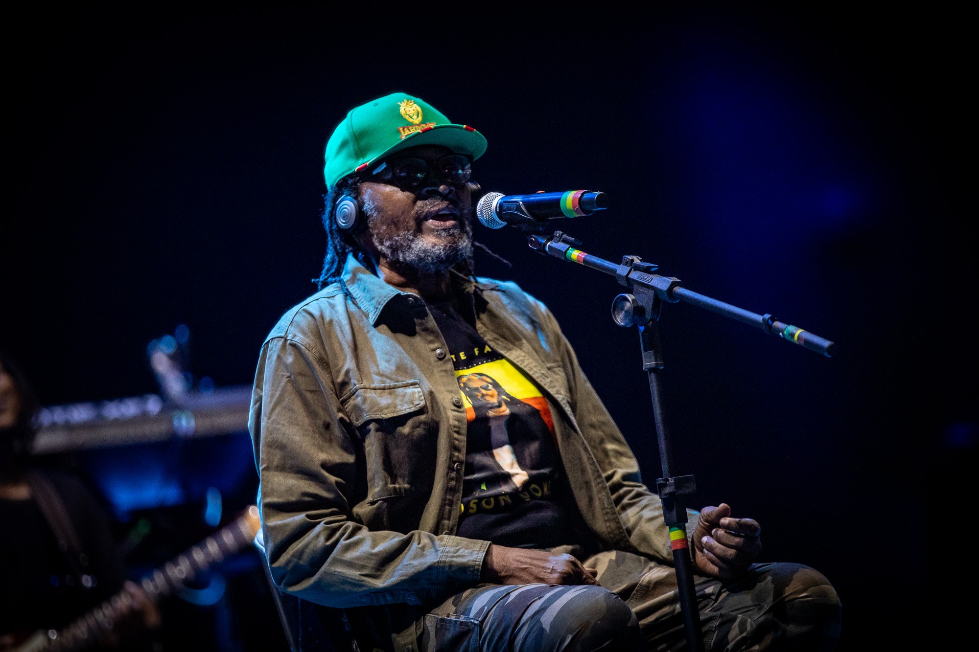 Após passar mal e ser internado em UTI, Edson Gomes manterá agenda de shows, diz assessoria