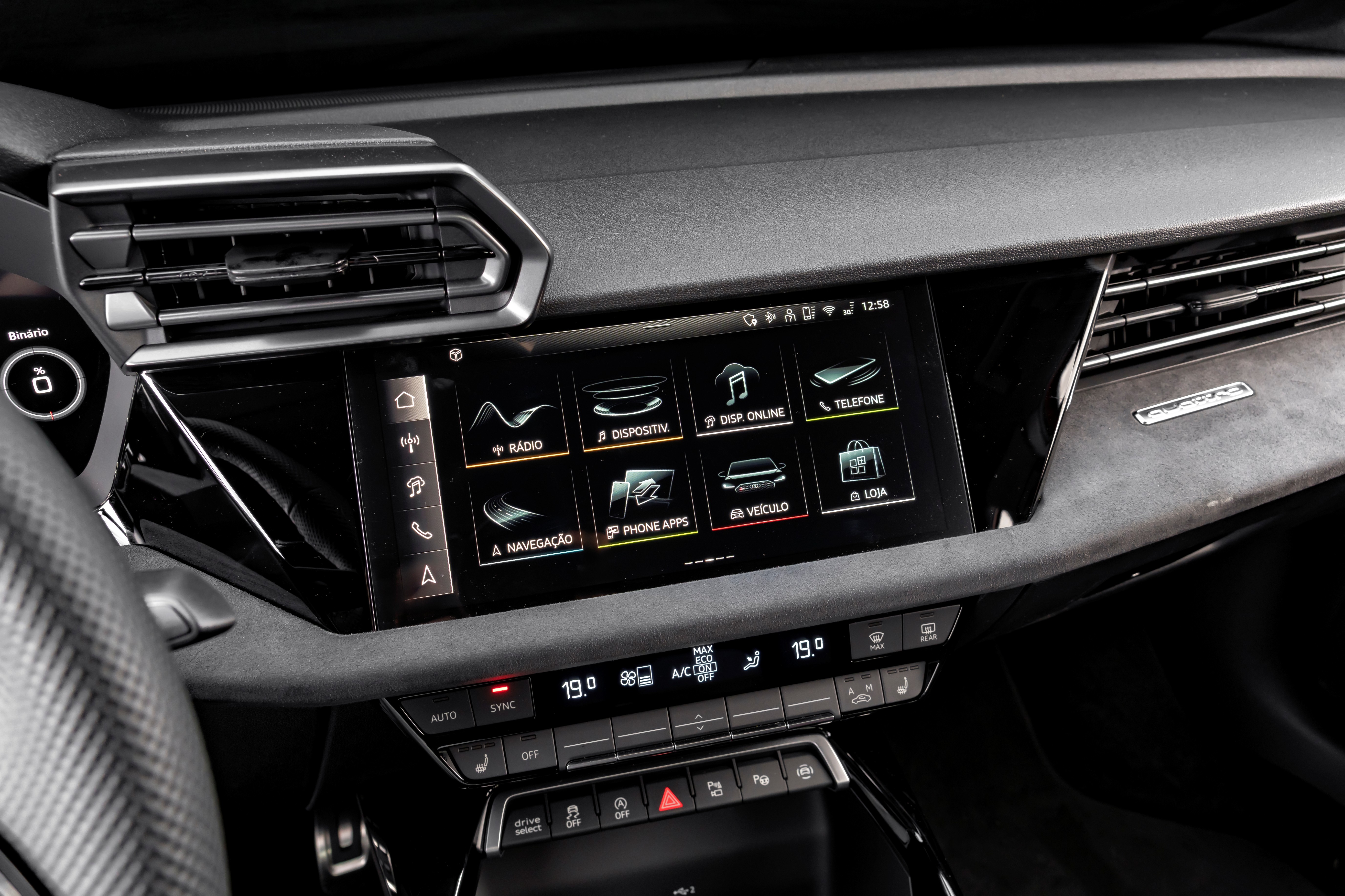 Audi RS3 2026 — Foto: divulgação/Audi