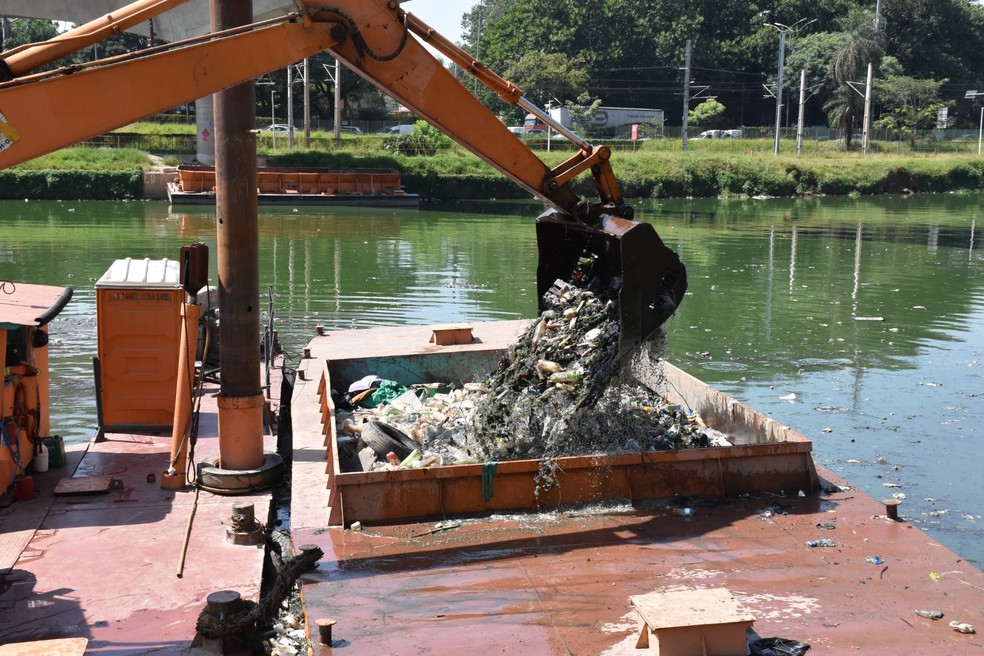 Quase 44 mil toneladas de lixo foram retiradas do Rio Pinheiros em 2025, diz secretaria de SP — Foto: Divulgação/Secretaria de Meio Ambiente