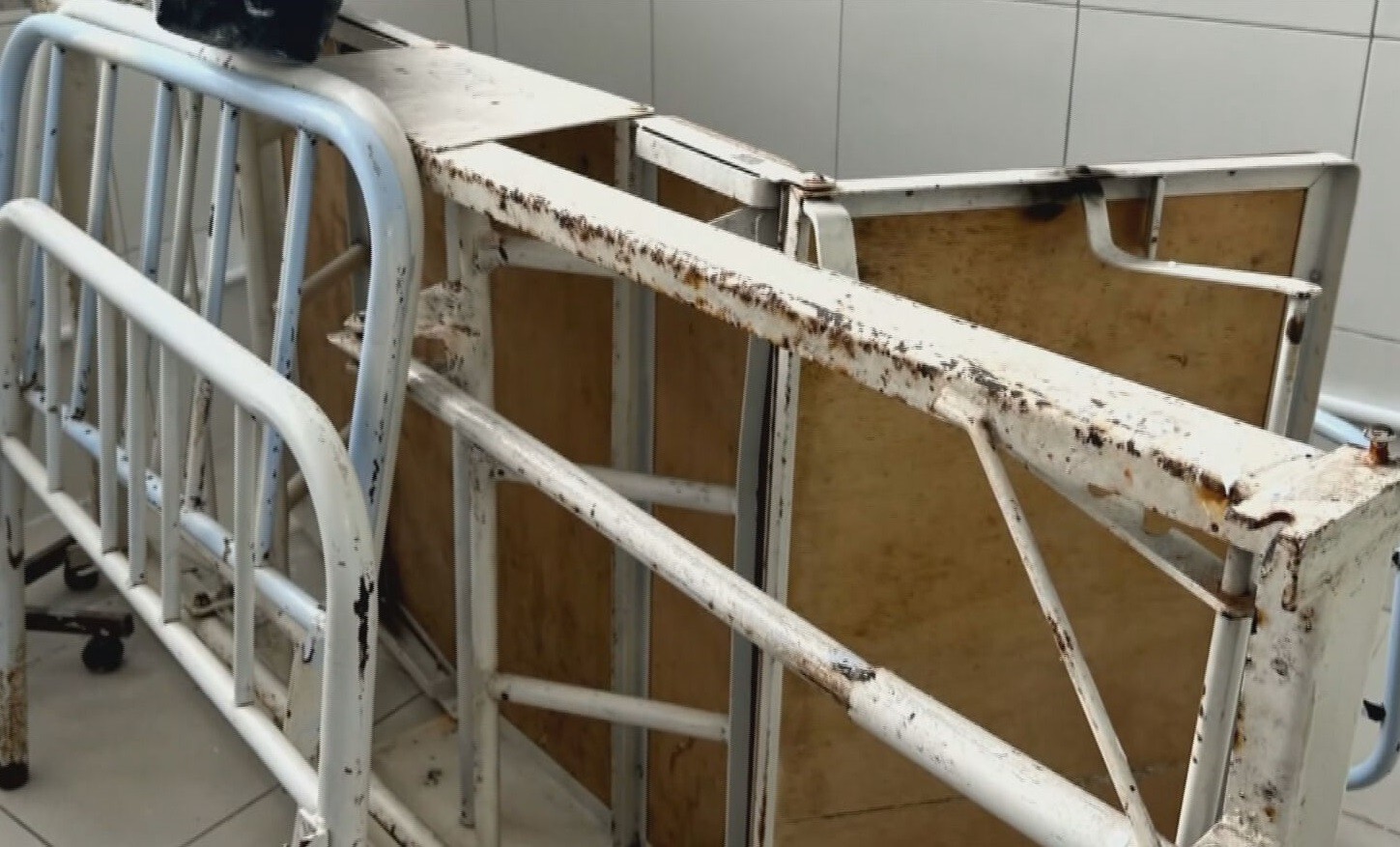 Comissão da Alepe encontra problemas estruturais em Hospital da Polícia Militar de Pernambuco durante vistoria