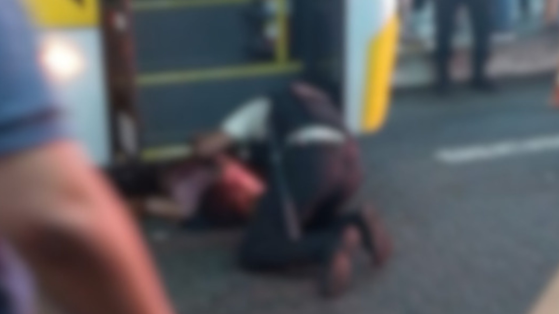 Idosa é atropelada por ônibus enquanto atravessava faixa de pedestres no Terminal Central de Uberlândia