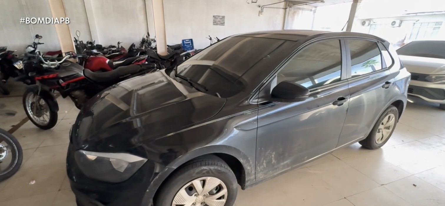 Dono de oficina é preso suspeito de comprar carros roubados em João Pessoa