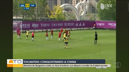 Meninas de Araguaína disputam mundial escolar de futebol na China e fazem sucesso