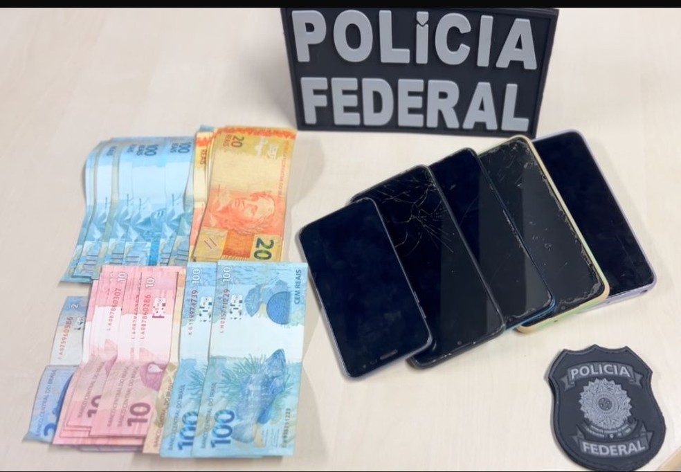 PF prende trio suspeito de fraudar contas da Caixa Econômica e sacar mais de R$ 75 mil em Porto Velho — Foto: Divulgação/PF