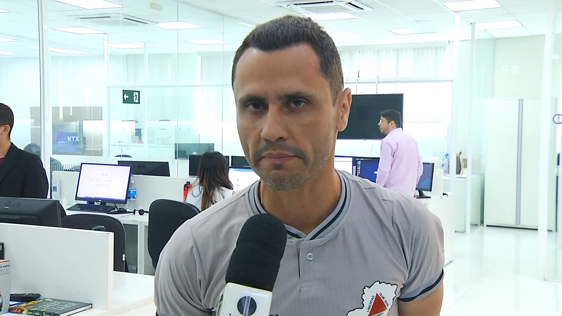 Cleitinho defende melhorias nas rodovias durante agenda no Leste de Minas