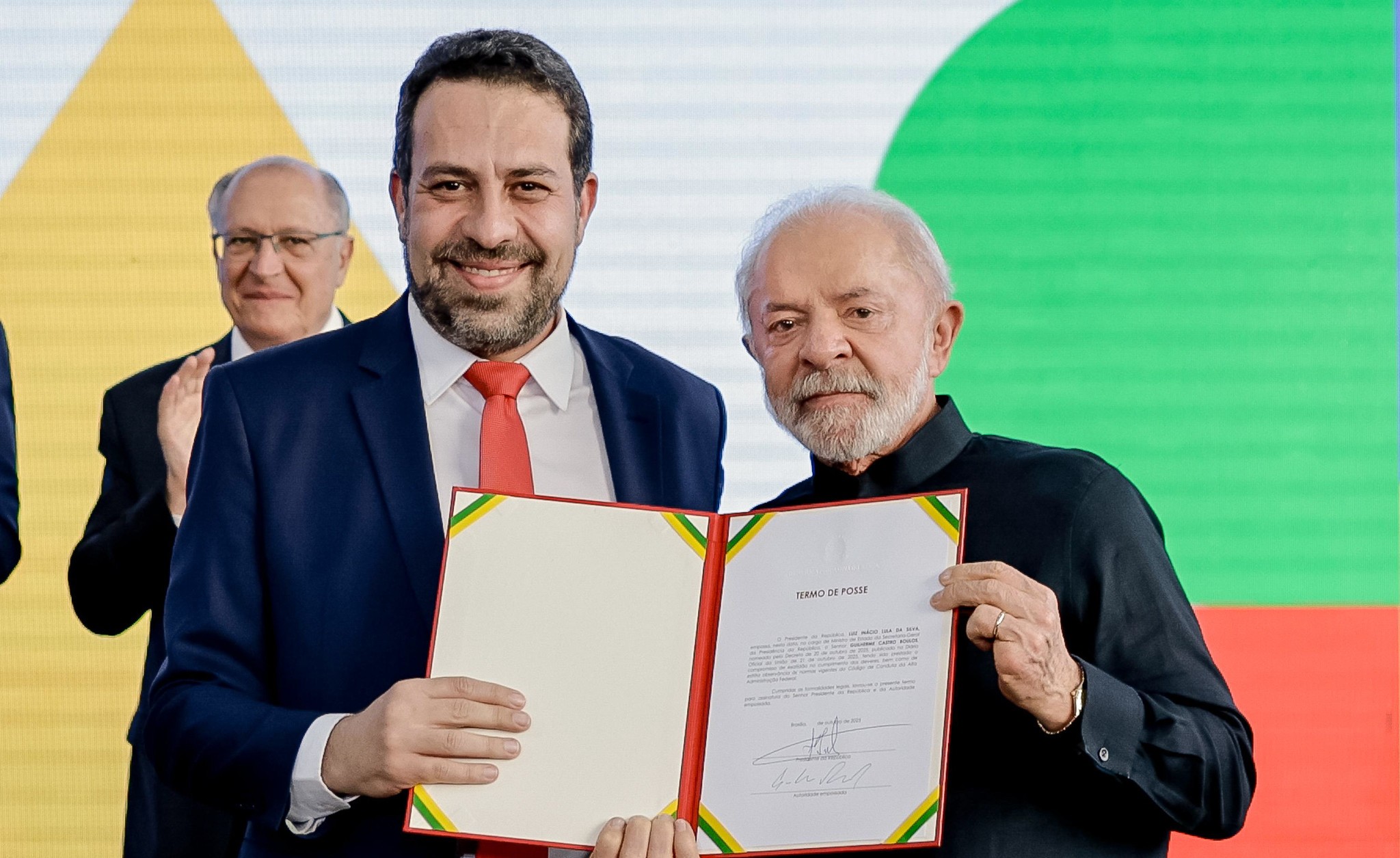 Boulos evita atacar Motta, mas diz que pautar PL da Dosimetria foi 'erro grave': 'Câmara de costas para o povo'