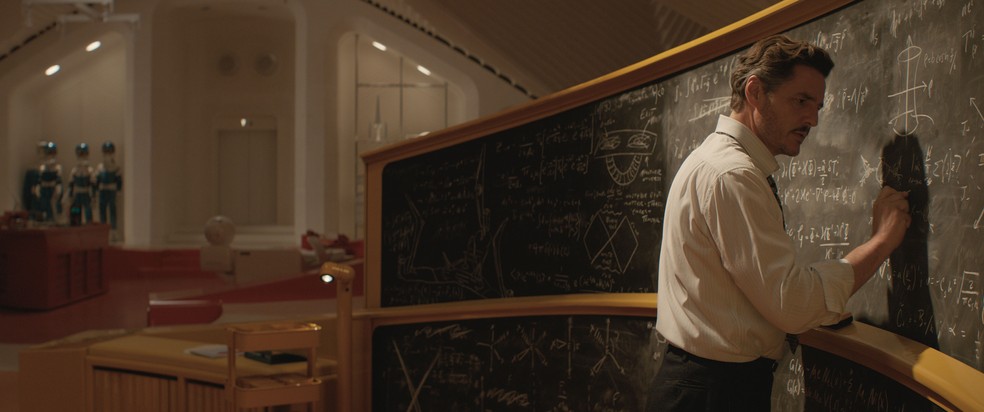 Pedro Pascal em cena de 'Quarteto Fantástico: Primeiros passos' — Foto: Divulgação