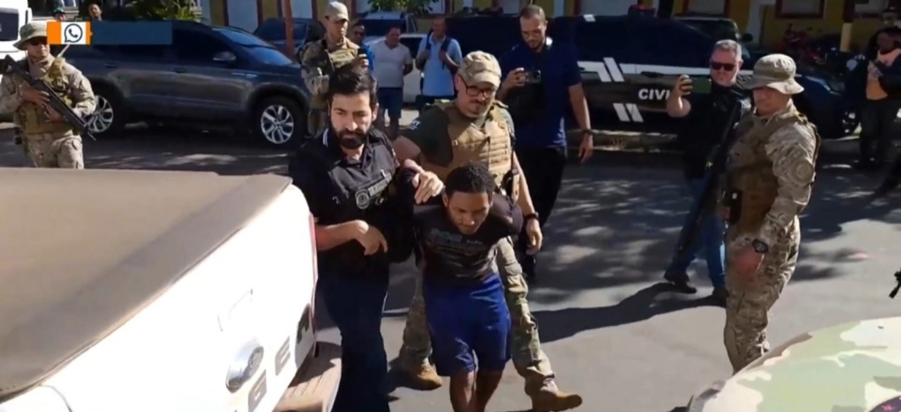 Suspeito de matar delegado em Caxias passa por audiência