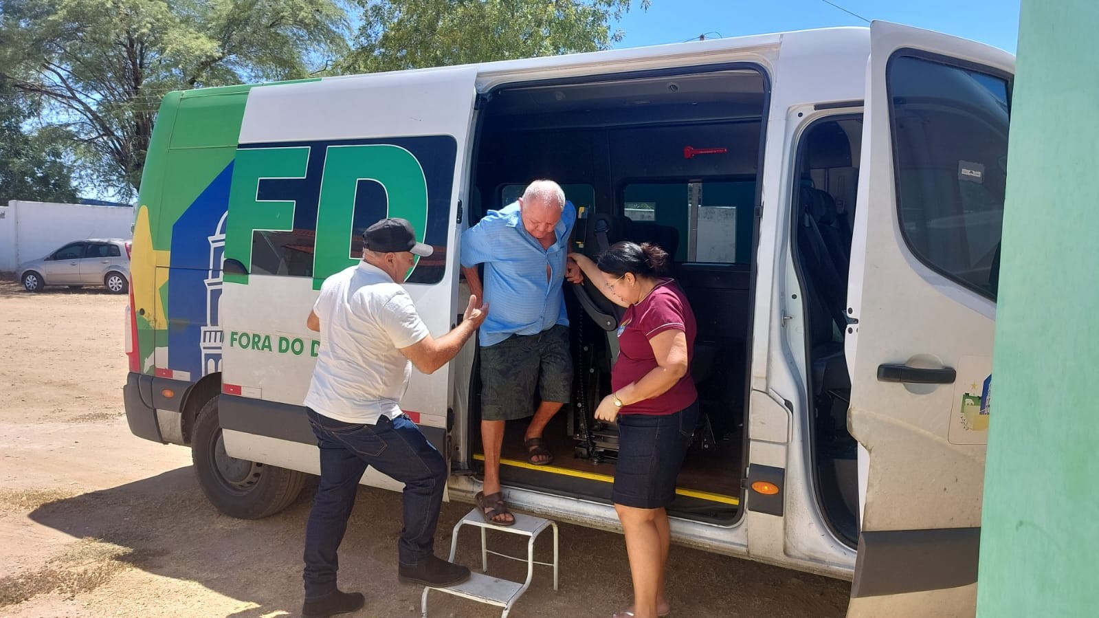 Prazo para solicitar transporte gratuito para o 2º turno a eleitores com mobilidade reduzida termina nesta quinta (22), na PB