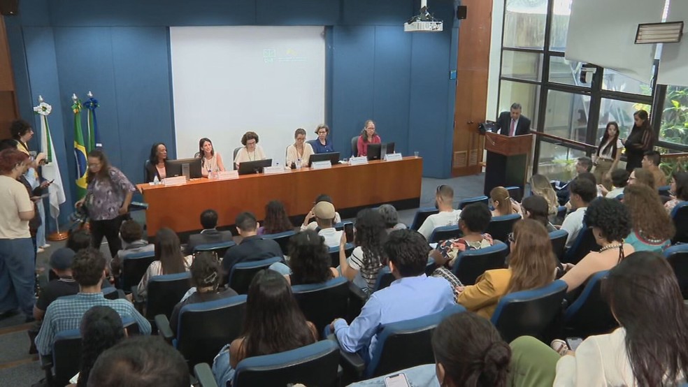 Cerimônia de lançamento do 'Observatório de Desaparecimento de Pessoas no Brasil', na UnB — Foto: TV Globo/Reprodução