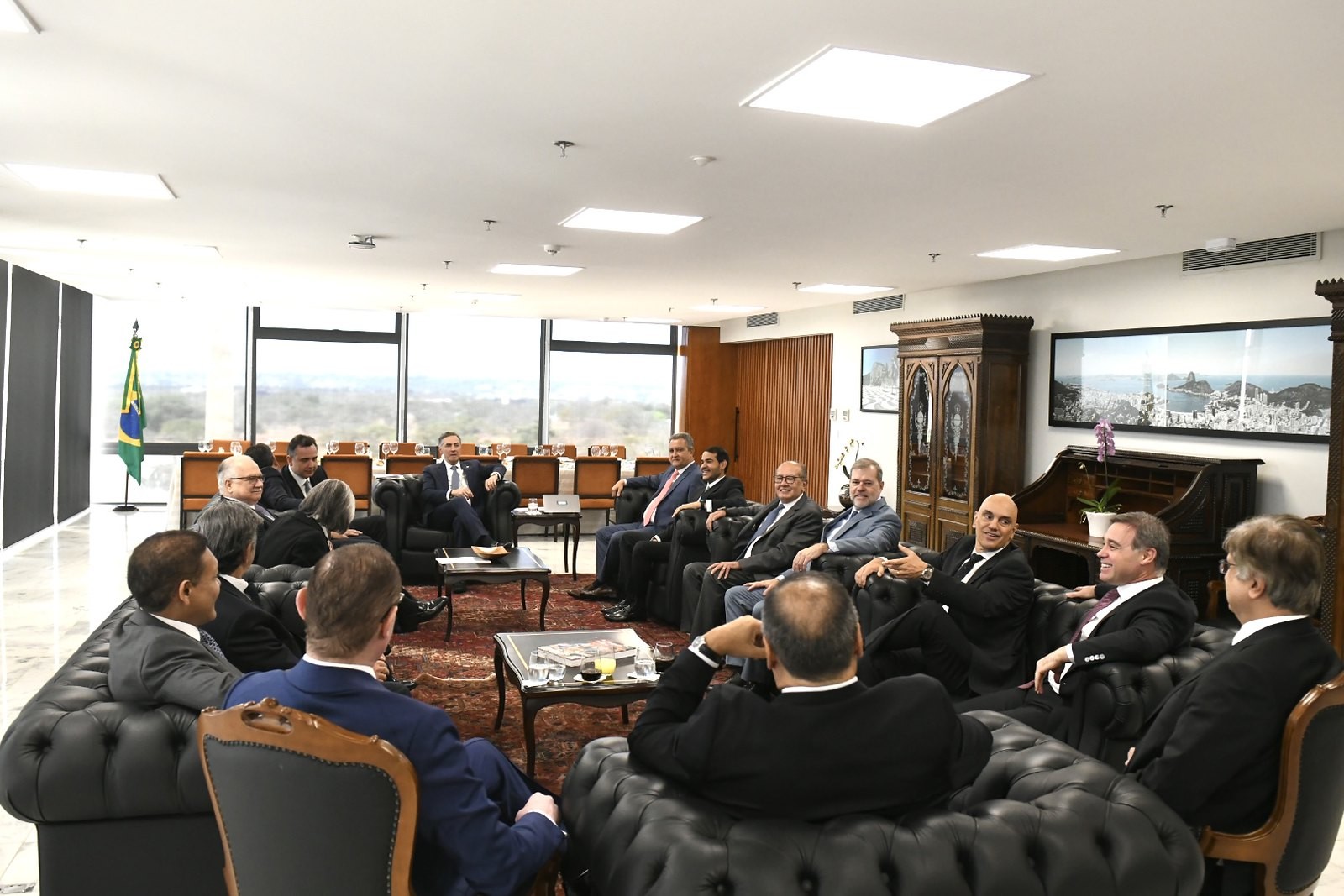 Senado aprova novas regras para emendas parlamentares; texto volta para a Câmara