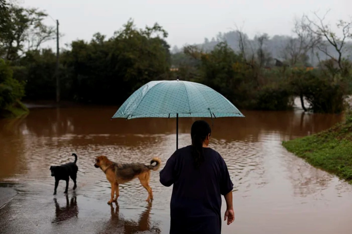 Temporais voltam a atingir o RS com previsão de granizo, vento acima de 90 km/h