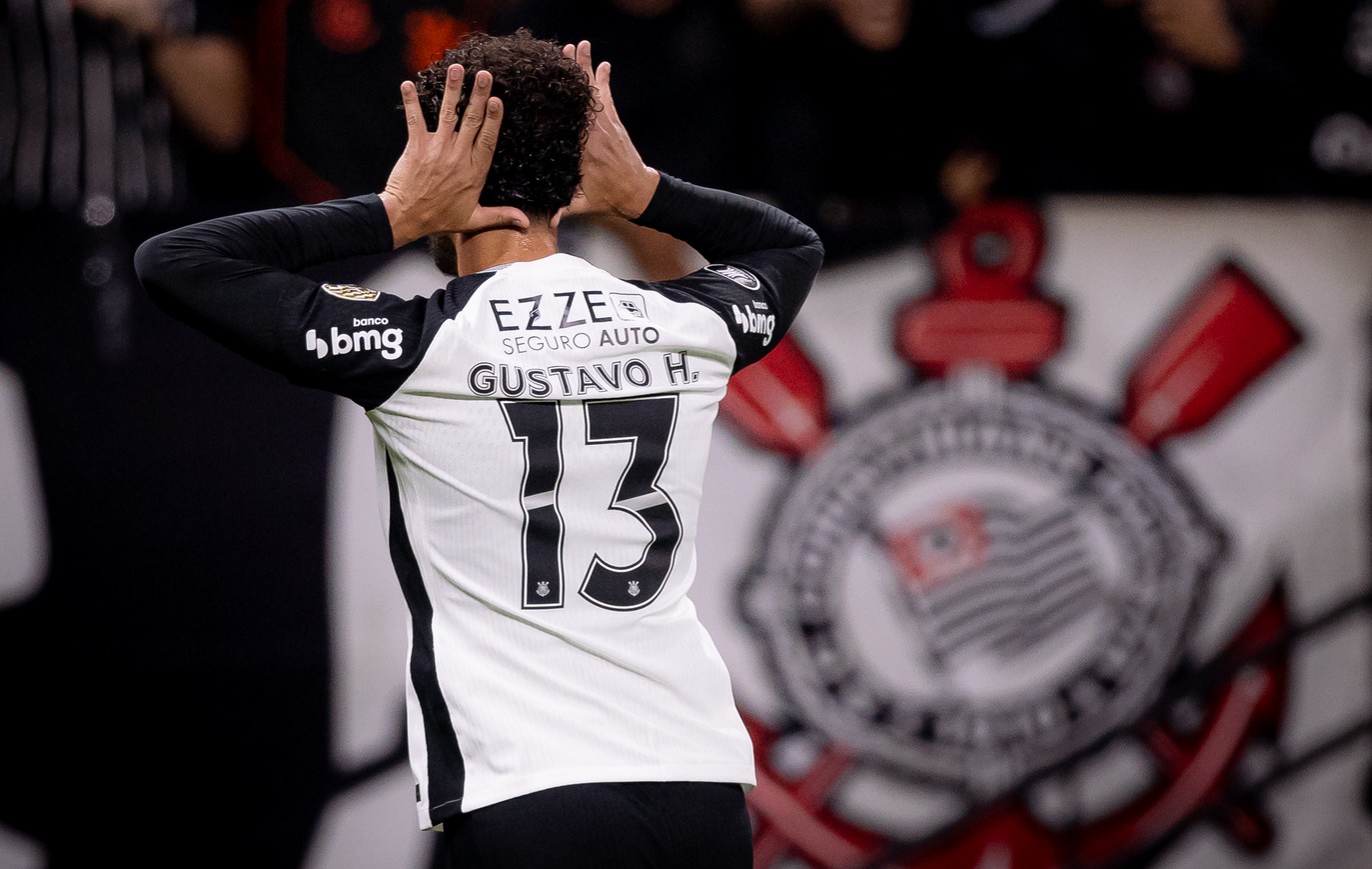 Justiça libera assembleia da reforma do estatuto do Corinthians, que pode abrir caminho para SAF
