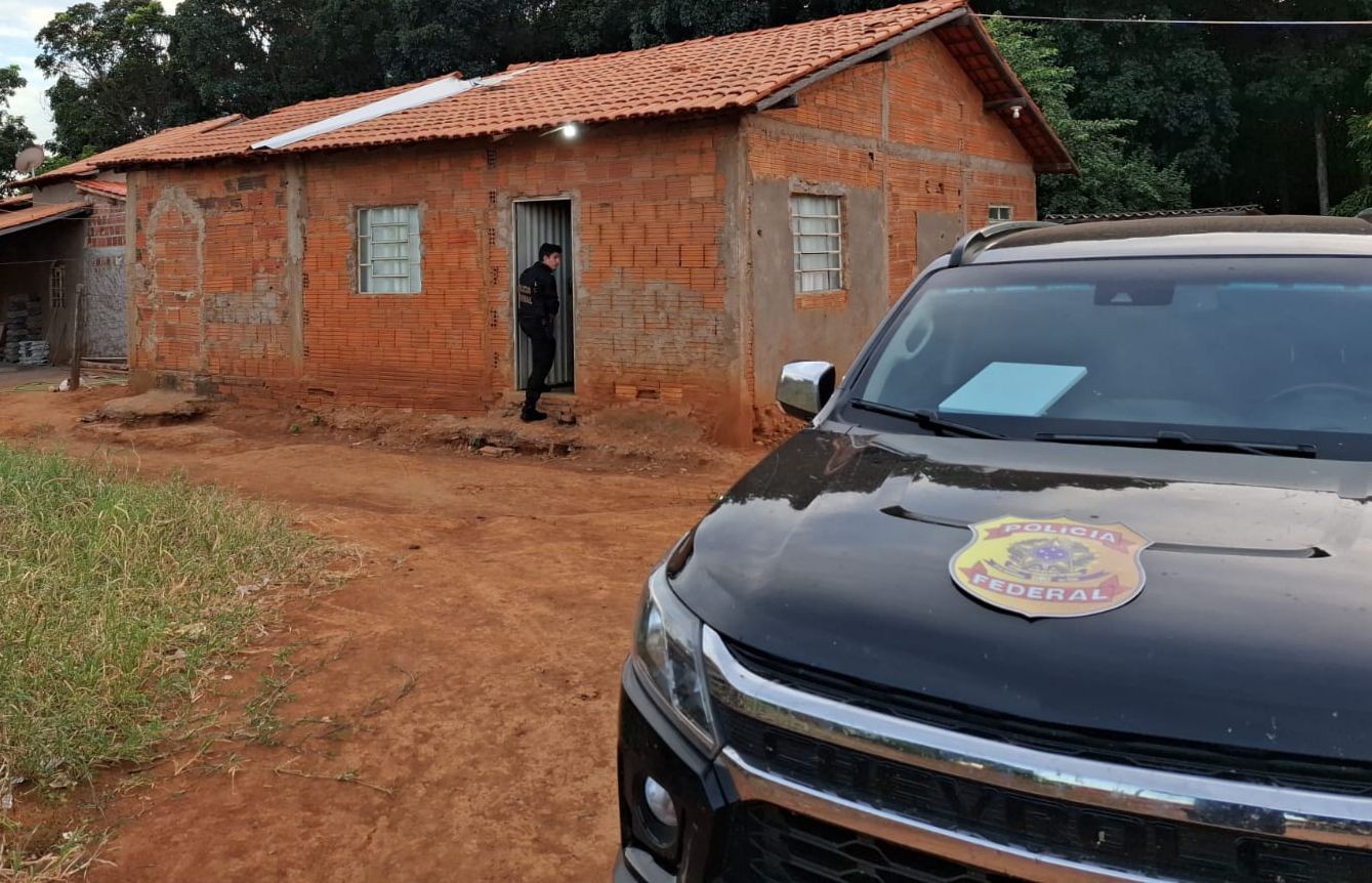 Investigado por aliciar crianças e adolescentes para obter fotos íntimas é preso em flagrante pela Polícia Federal em Janaúba