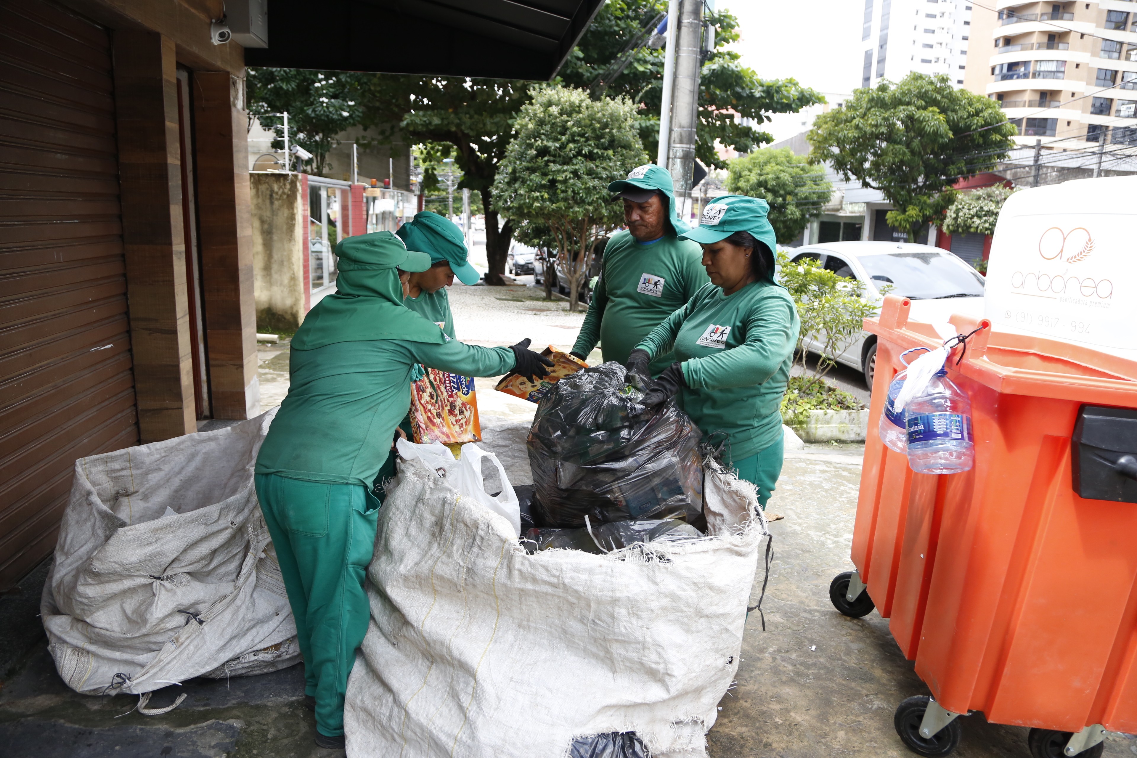 Belém está entre as capitais que menos aproveitam materiais de reciclagem no Brasil