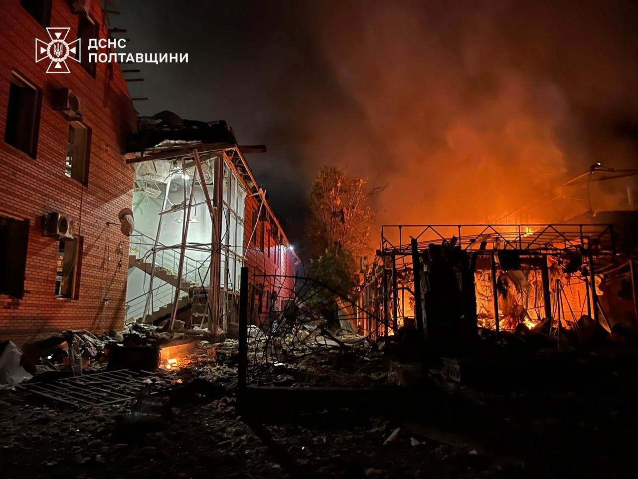 Rússia bombardeia Ucrânia com 450 drones e mísseis, e diz que foi resposta a 'atos terroristas'