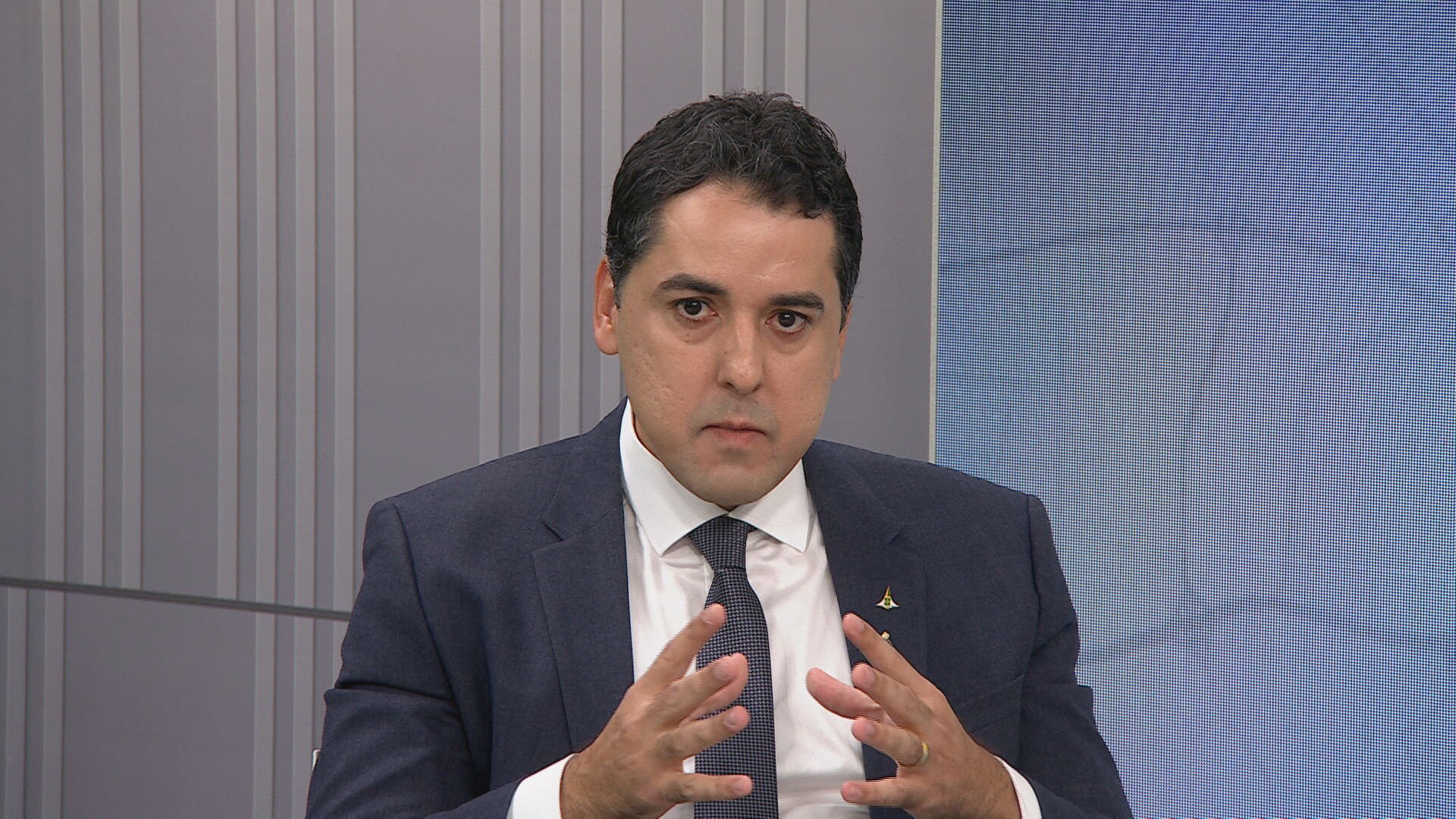 Secretário de Saúde faz balanço da gestão após sete meses no cargo; veja entrevista