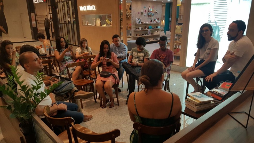 Clube do Livro promove encontro em Teresina para escritores de redes  sociais, Piauí