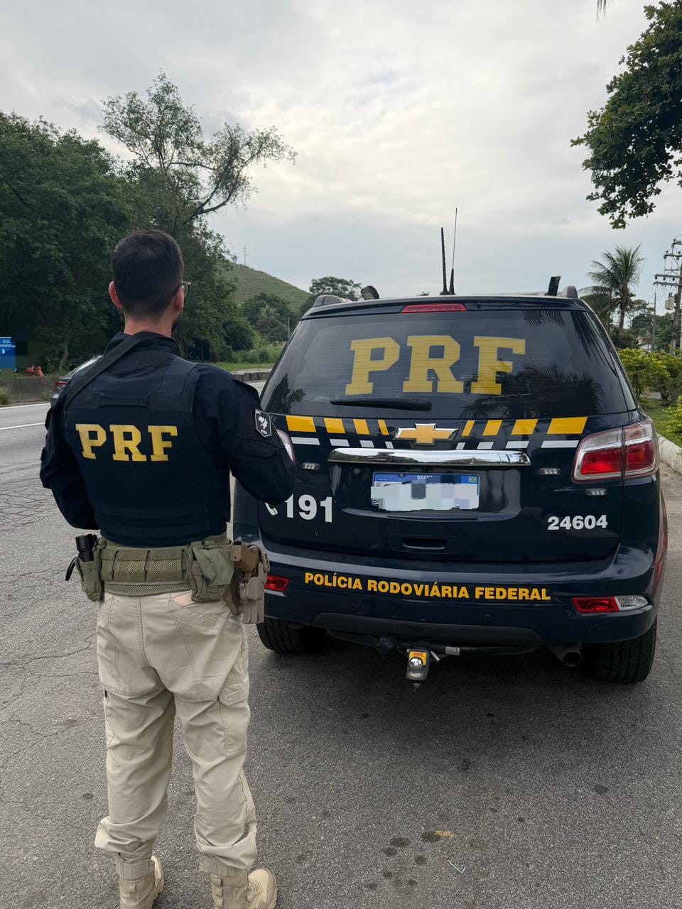 Adolescente ligado a facção criminosa é apreendido pela PRF em Barra Mansa tentando fugir do Pará 