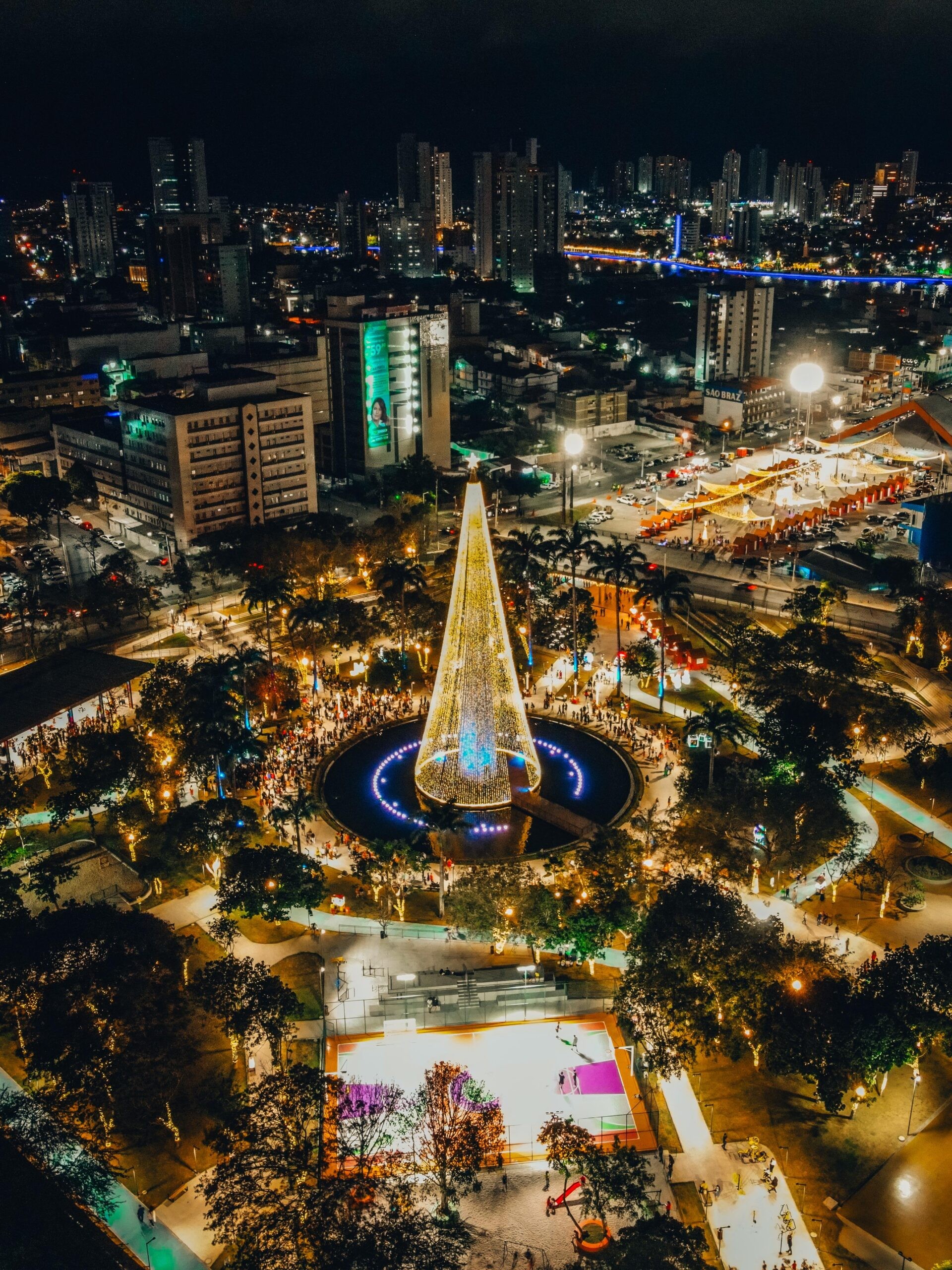 Natal Iluminado 2025 de Campina Grande deve começar no início de dezembro, diz prefeitura