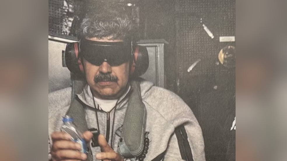 O presidente dos Estados Unidos, Donald Trump, divulga foto de Nicol�s Maduro ap�s captura do l�der venezuelano no dia 4 de janeiro de 2026 � Foto: Reprodu��o