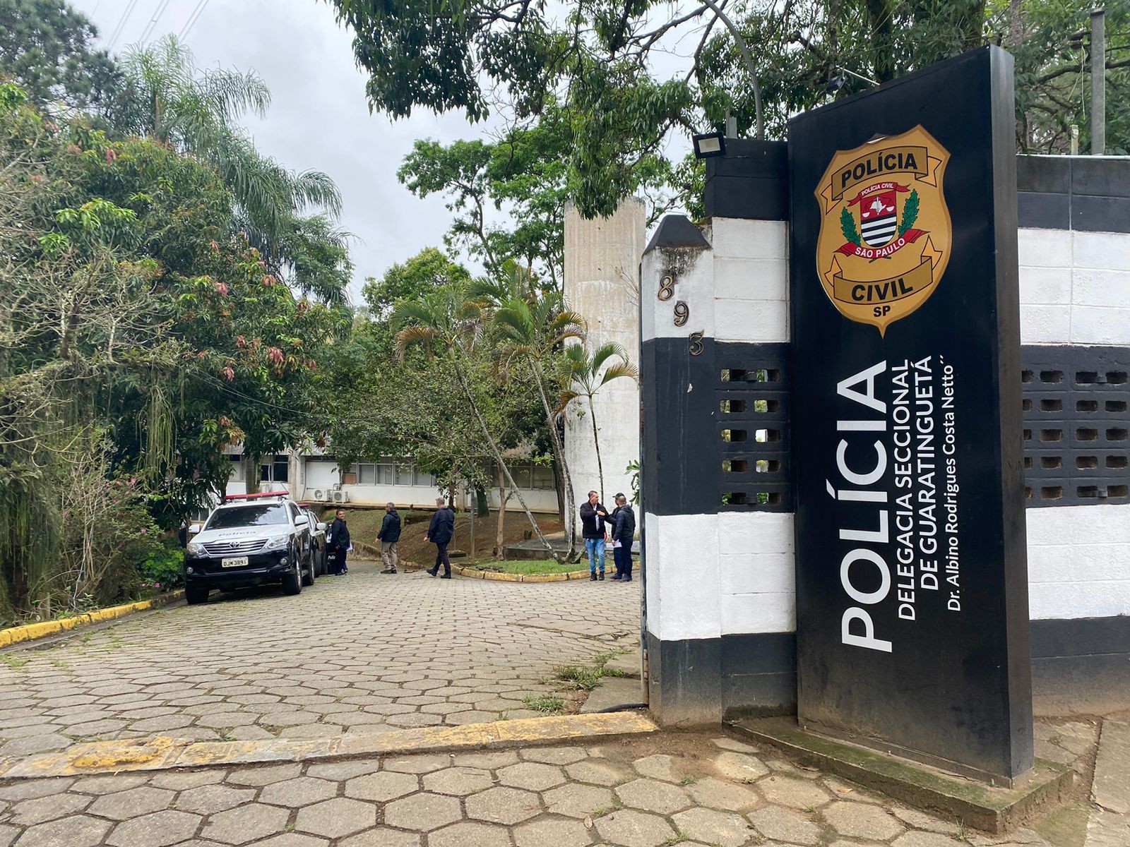 Corpo de homem é encontrado em terreno baldio no Jardim Esperança, em Guaratinguetá