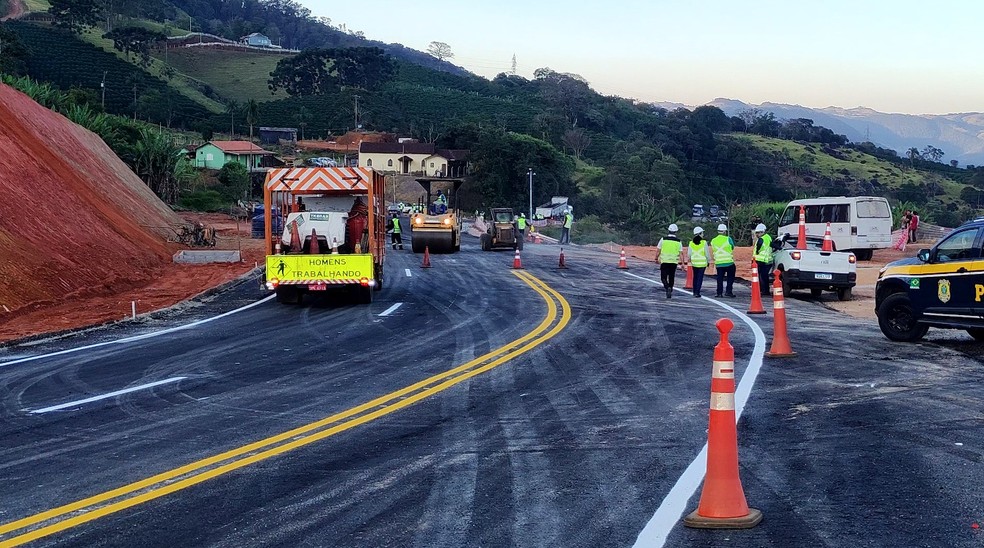 BR-459: Trânsito é liberado no trecho da rodovia interditado desde janeiro em Senador José Bento — Foto: Marcos Corrêa