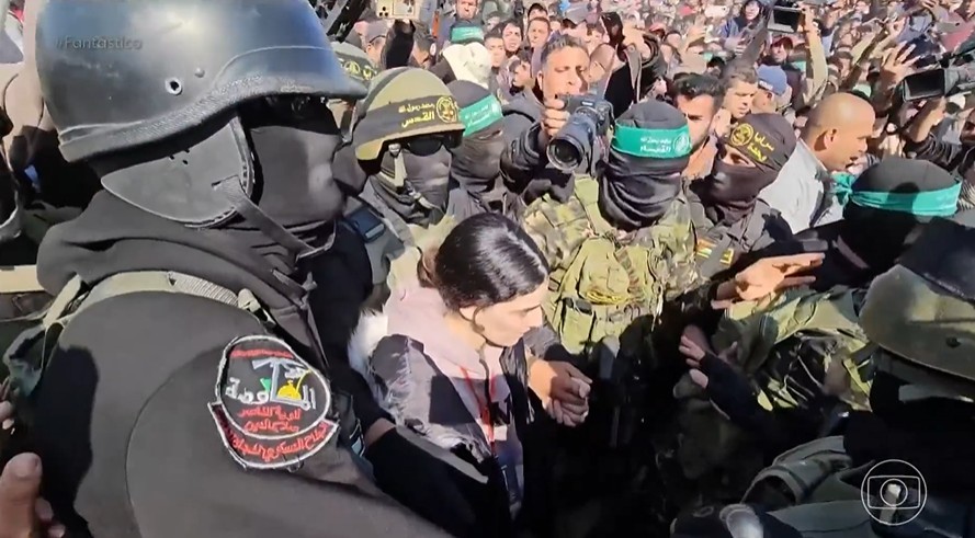 Famílias de reféns israelenses relatam dor, esperança e expectativa para o fim da violência