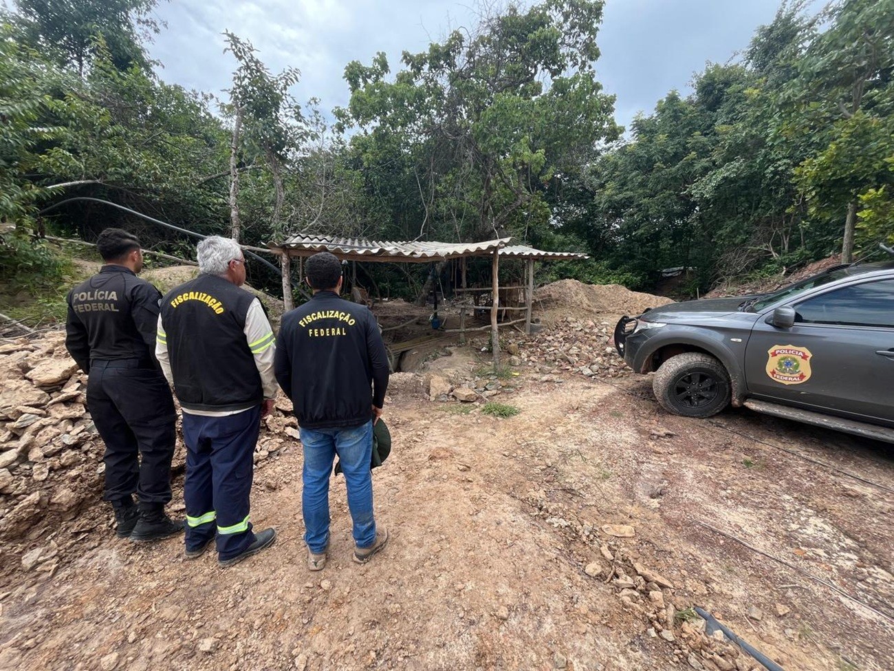 Operação da PF fecha garimpo ilegal de ouro e prende uma pessoa em flagrante no Tocantins