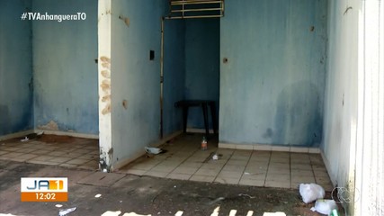 Moradores reclamam da situação dos banheiros do Ginásio Ayrton Senna