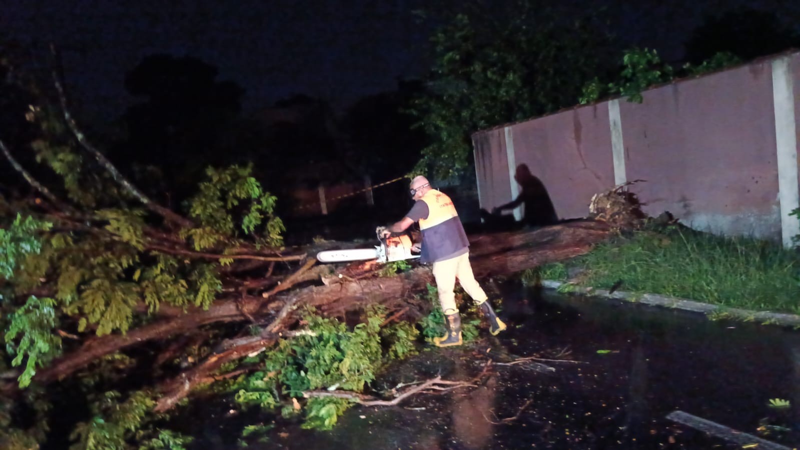 Chuva causa transtornos para moradores do Sul do Rio; veja imagens