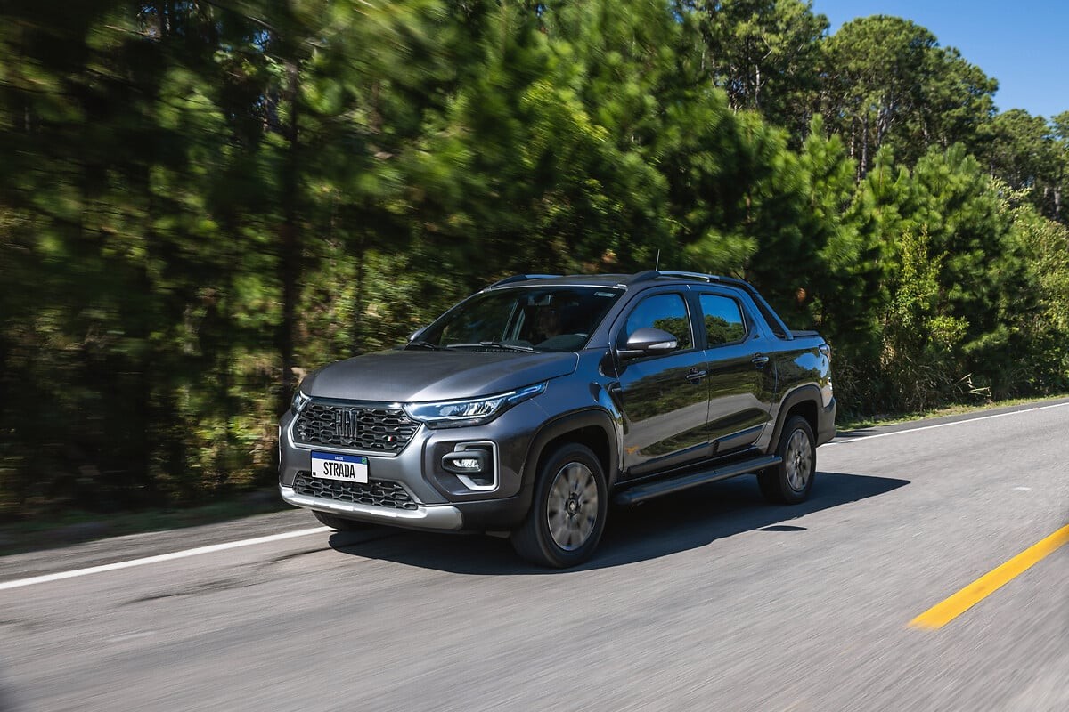 Fiat Strada é o veículo novo mais vendido do Brasil, mas VW Polo encosta na liderança; veja a lista