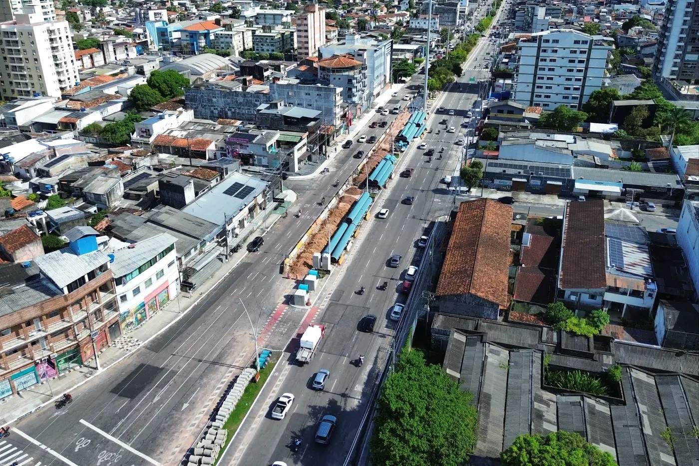 Trânsito em Belém: obras do viaduto da João Paulo II impõem novos desvios e exigem atenção​‌​