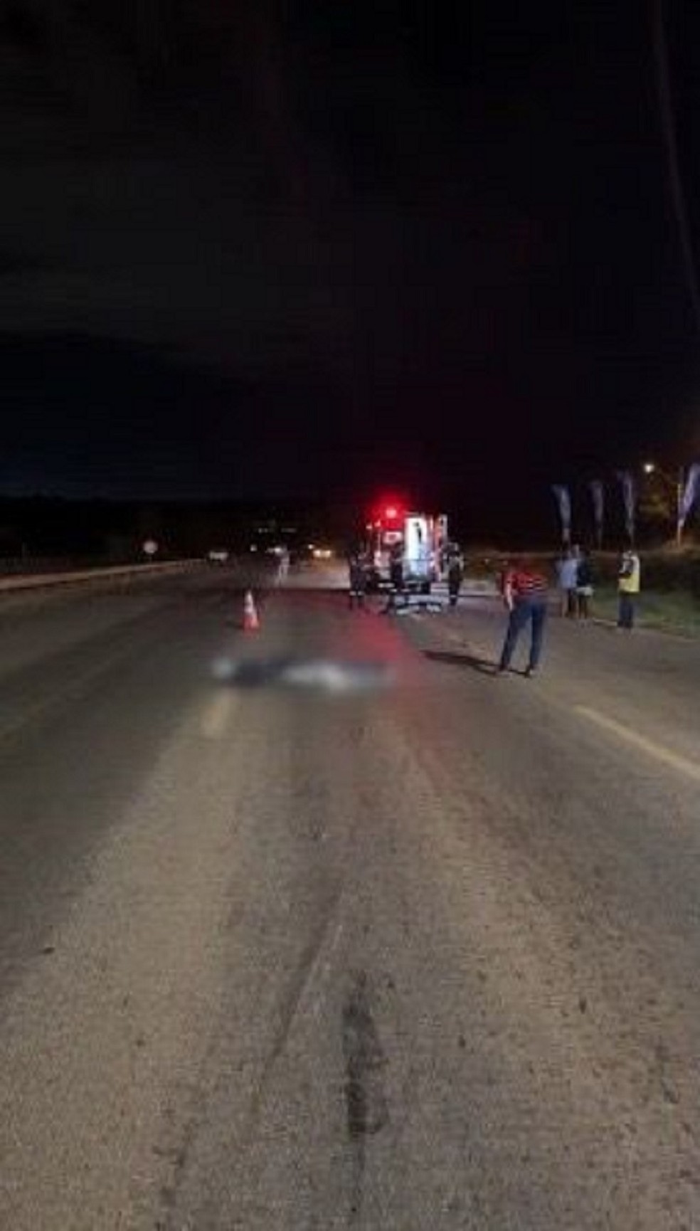 Acidente no km 456, no trecho da rodovia que passa próximo ao Jardim Aureny IV. — Foto: Alessandro Ferreira/ Agência Tocantins