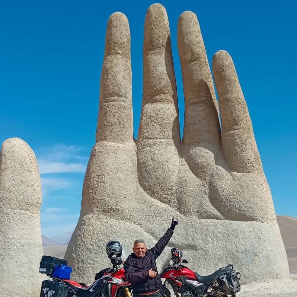Motoviajantes do Piauí viajam 15 mil km para fazer a travessia do Deserto do Atacama — Foto: Arquivo pessoal