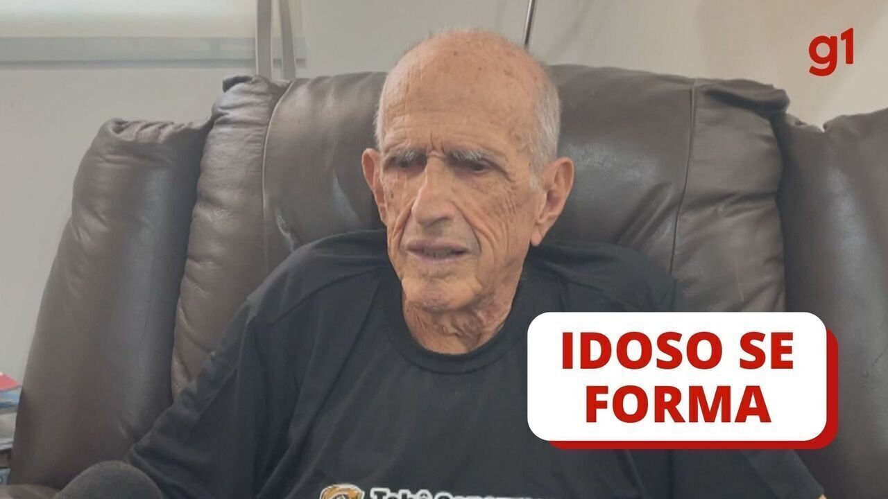 Idoso de 88 anos se prepara para formatura em Matemática no RS; veja ...